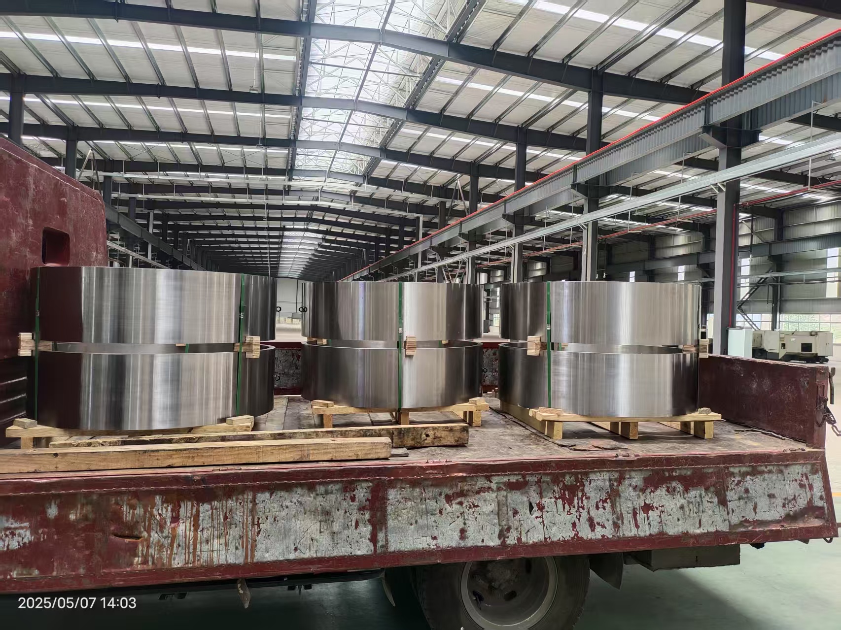 Voor welk soort smeedstukken van mechanische apparatuur zijn de voorassmeedstukken met holle as geschikt?